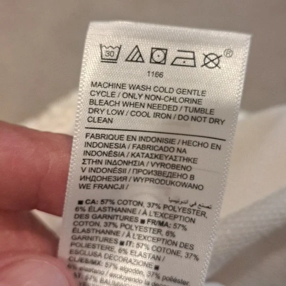 Athleta Cream Color Elastic Waist Wide Legged Cargo Sweat Pants - Picture 8 of 9